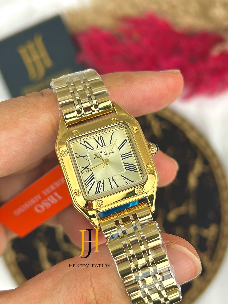 ساعه ابسو كارتير مينا دهبي