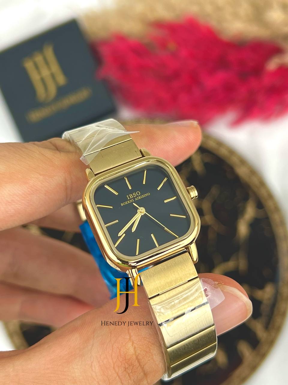 ساعه ابسو مينا اسود