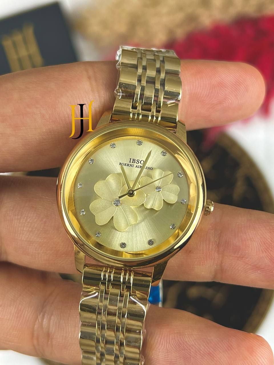 ساعه ابسو مينا دهبي بورد